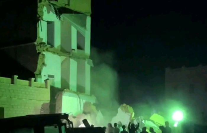  حضرموت .. ثلاثة قتلى وجرحى بانهيار منزل سكني بمديرية رخية