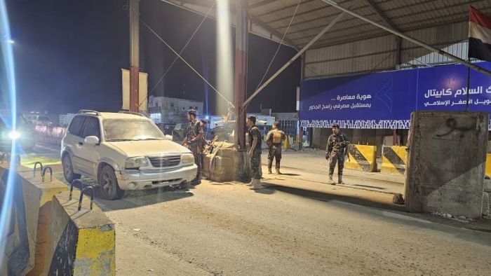 الأجهزة الأمنية بمأرب تحبط تهريب حبوب كبتاجون وتضبط متهمًا في نقطة أمنية