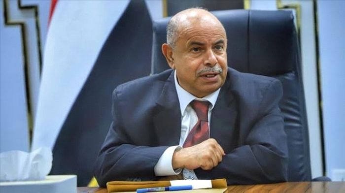 محافظ حضرموت : درع الوطن تتقدم نحو سيئون بعد السيطرة على معسكر الخشعة