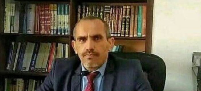  منظمة حقوقية تحذّر من تدهور صحة محامٍ معتقل لدى جماعة الحوثي بعد 100 يوم في الحبس الانفرادي