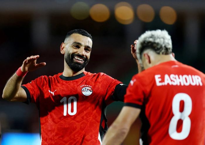 محمد صلاح يكسر التوقعات: "الفراعنة ليسوا الأوفر حظًا" ويخفف الضغط عن منتخب مصر