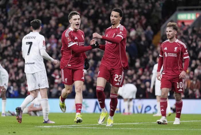 ليفربول يحقق فوزاً كاسحاً ويبلغ الدور الرابع من كأس الاتحاد الإنجليزي