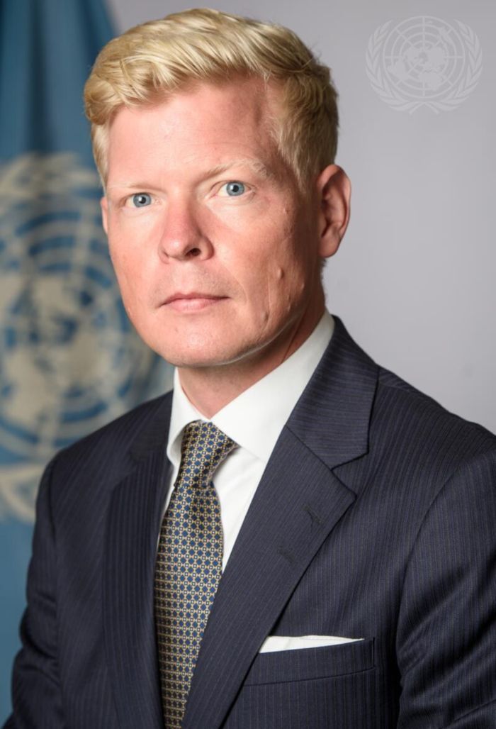  غروندبرغ يطالب مليشيا الحوثي بالإفراج الفوري عن المختطفين الأمميين خلال لقاءات في مسقط