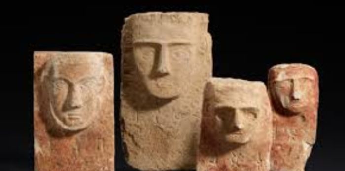  من أصل 3.6 مليون قطعة أثرية منهوبة.. الحوثيون باعوا أكثر من 300 ألف قطعة أثرية يمنية لإسرائيل