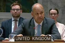 بريطانيا تحذّر من أن الانقسامات في جنوب اليمن تعرقل فرص السلام الشامل