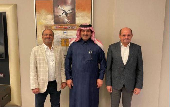  شلال علي شايع يبحث مع رئيس الوزراء تعزيز جهود مكافحة الإرهاب والتهريب