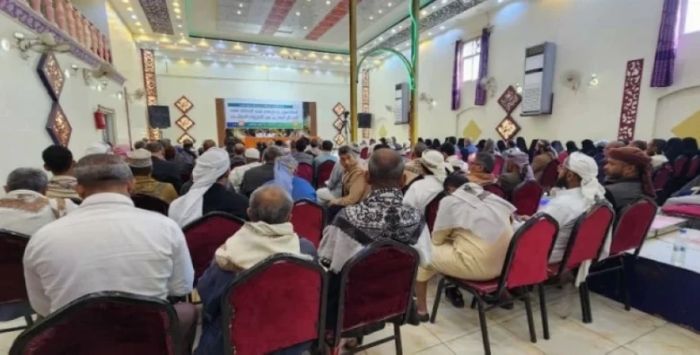 ندوة تربوية في تعز تطالب بدعم المعلمين وتعزيز دورهم في حماية الهوية اليمنية من التجريف الحوثي
