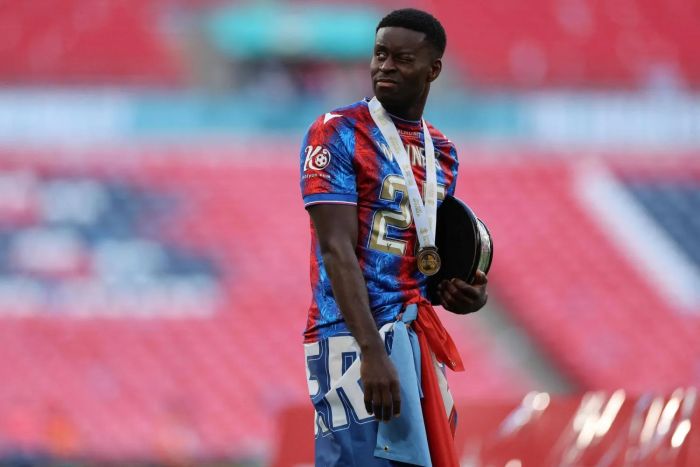 مانشستر سيتي يضم مارك غيهي لتعزيز الدفاع في سباق الدوري الإنجليزي