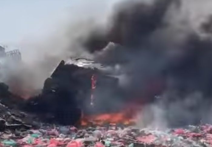  مقتل جنديين في تفجير استهدف موكب قيادي بألوية العمالقة شمال عدن