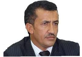 نايف القانص يهاجم سلطة صنعاء: تبرير قطع الرواتب ابتزازٌ جماعي ونهبٌ منظم لإيرادات الناس