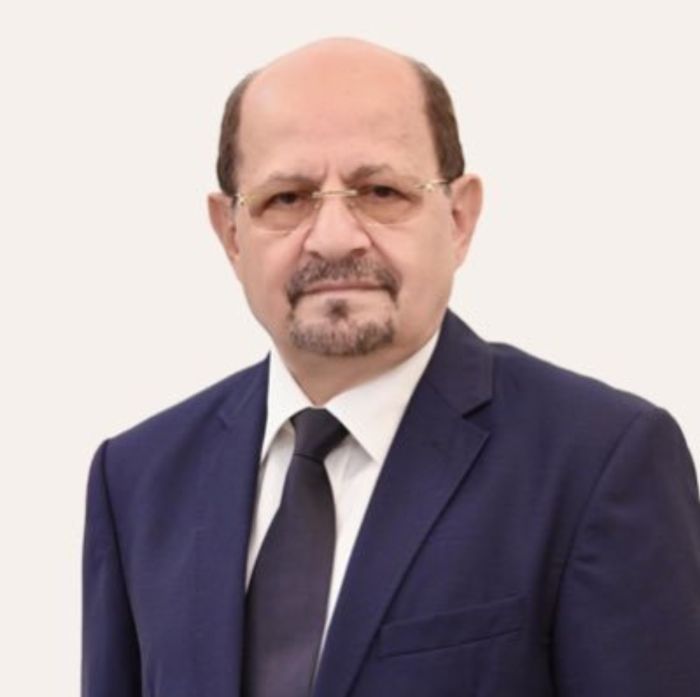 تعثر تشكيل حكومة التكنوقراط في اليمن: المحاصصة ومراكز النفوذ تعيد المشاورات إلى نقطة الصفر