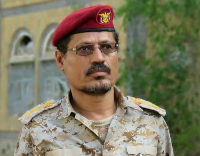  متحدث محور تعز الإخواني يتحدى السعودية ويرفض توحيد الجيش
