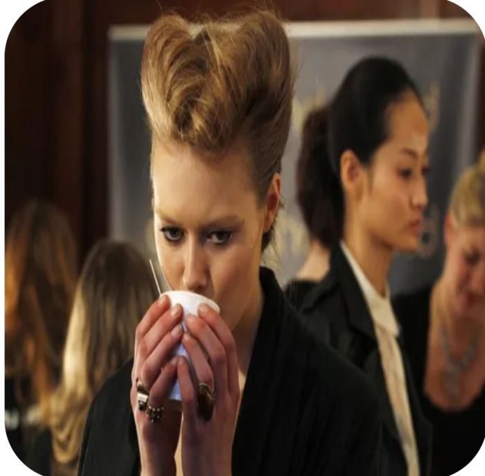 متى تشرب الشوكولاتة الساخنة دون أن تضر بصحتك؟ التوقيت يصنع الفارق