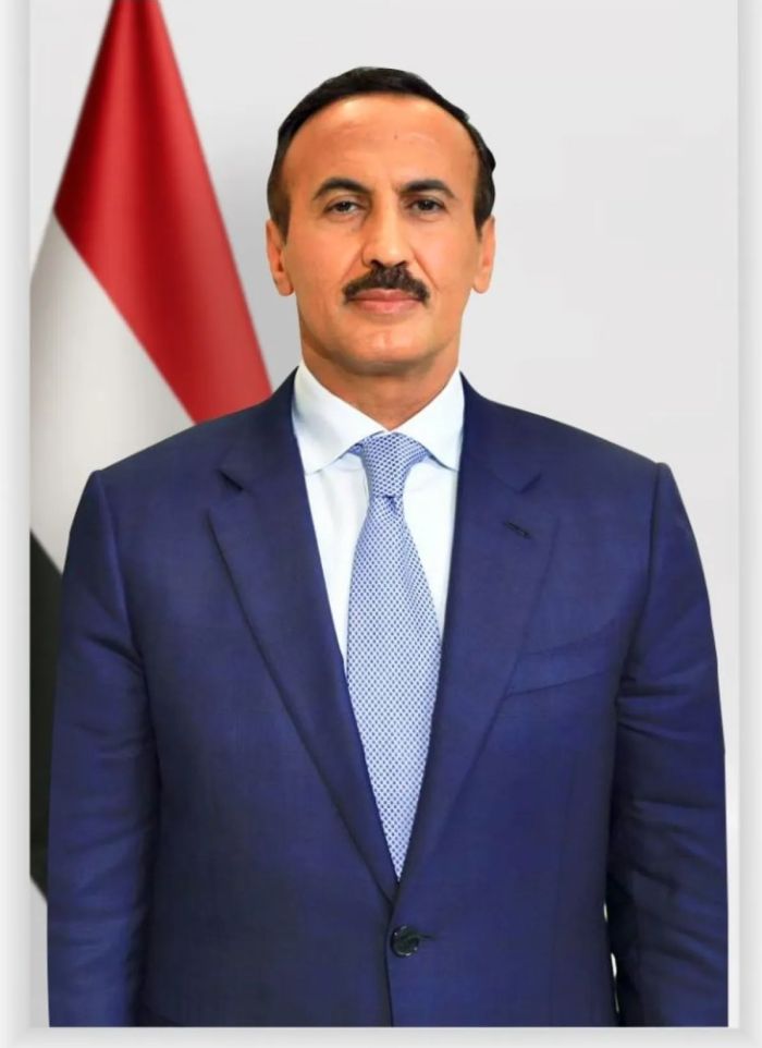 أحمد علي عبدالله صالح يعزّي في وفاة اللواء الركن عبدالرقيب الصبيحي