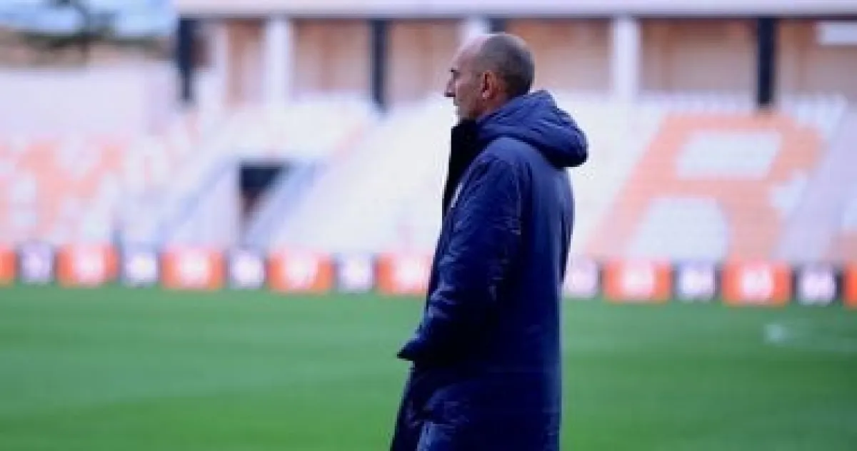 بيراميدز يواجه تحدي نهضة بركان الليلة.. حلم التأهل يشتعل في دوري الأبطال