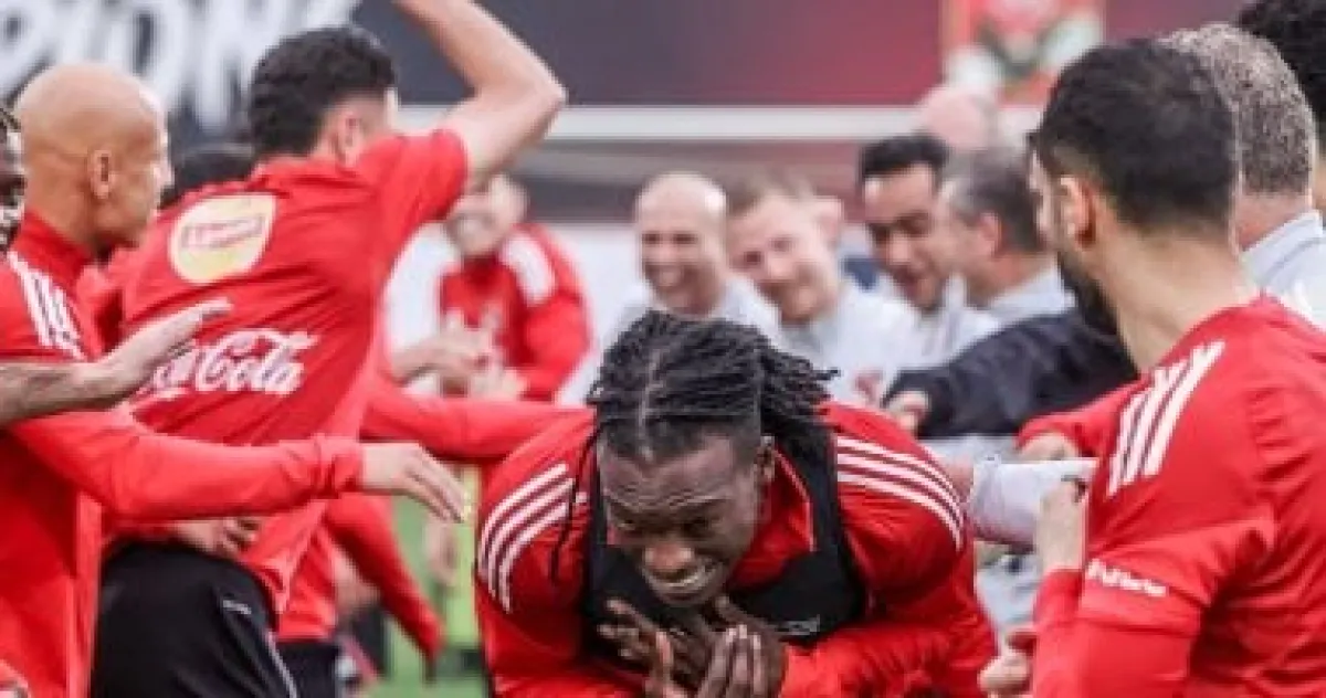 الأهلي يرحب بصفقتين جديدتين.. وأجواء احتفالية في مران الفريق