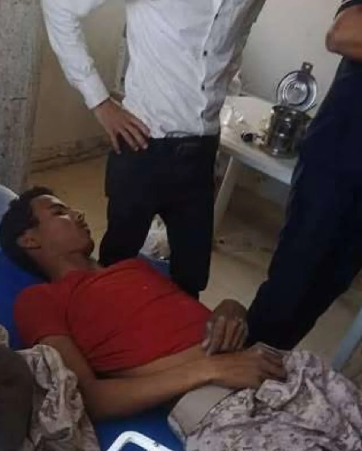 مأساة في لحج: ماس كهربائي يودي بحياة شاب في قرية "قنقنان"