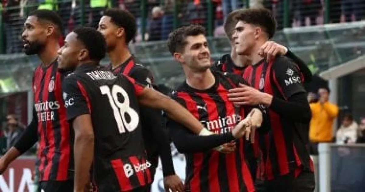ميلان يحل ضيفاً ثقيلاً على بولونيا في قمة إيطالية حاسمة الليلة