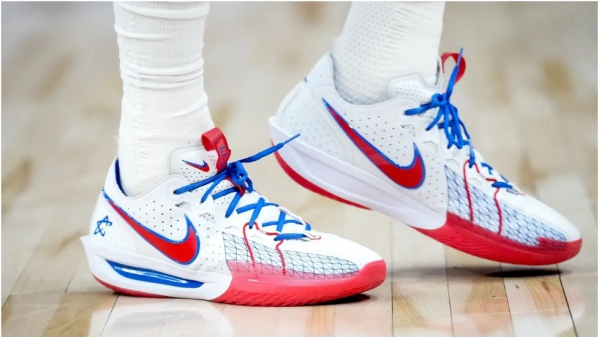 لجنة أمريكية تحقق مع "نايكي" بشأن مزاعم تمييز ضد الموظفين البيض