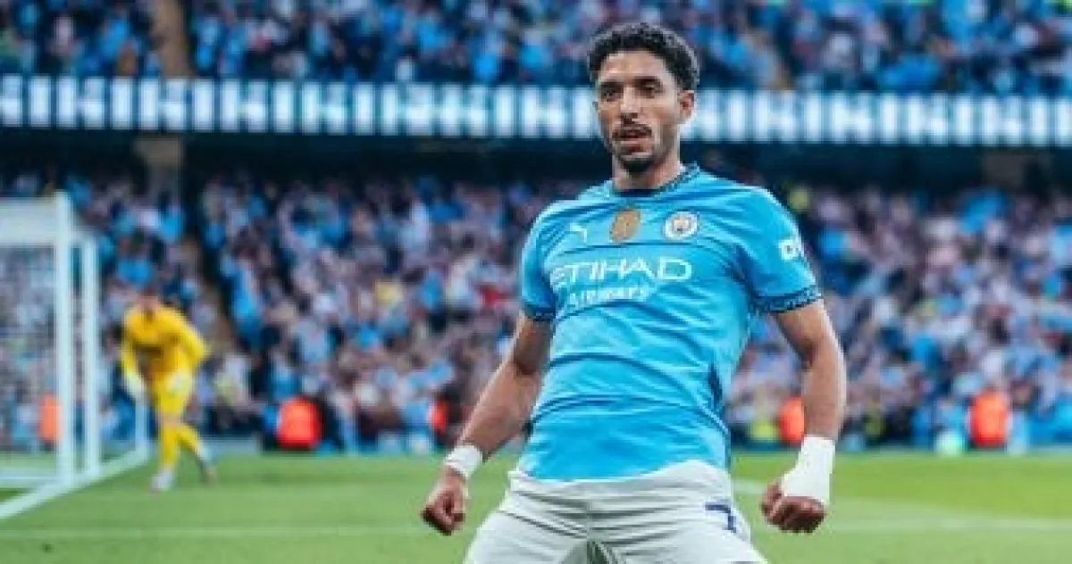 السيتي يحتفل بعيد ميلاد مرموش قبل مواجهة القمة المرتقبة أمام ليفربول