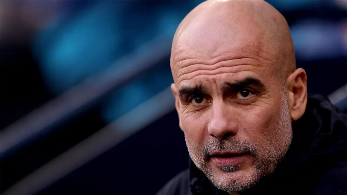 جوارديولا يطمح لتكرار إرث فيرجسون في السيتي قبل قمة ليفربول