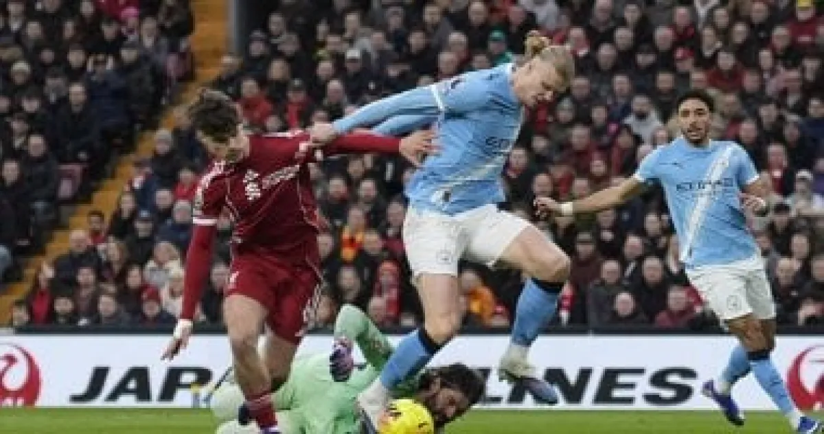 مانشستر سيتي يكتسح ليفربول في آنفيلد.. هالاند يكسر العقدة ويشعل المنافسة