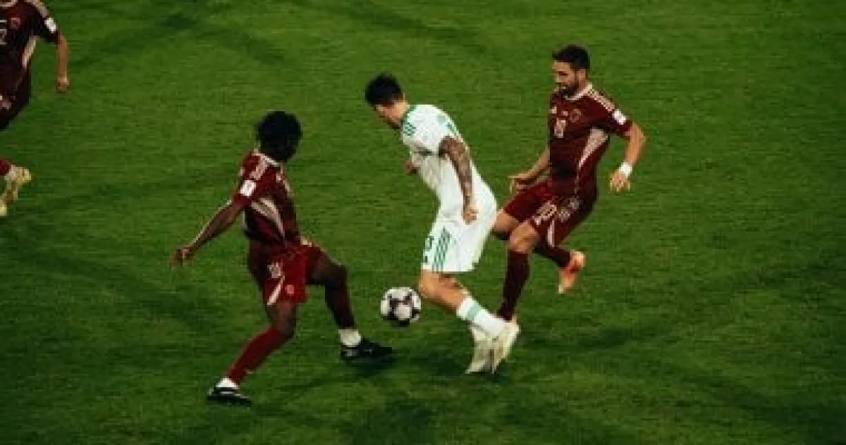 قمة آسيوية.. الوحدة والأهلي يتعادلان سلبًا ويضمنان التأهل في دوري النخبة