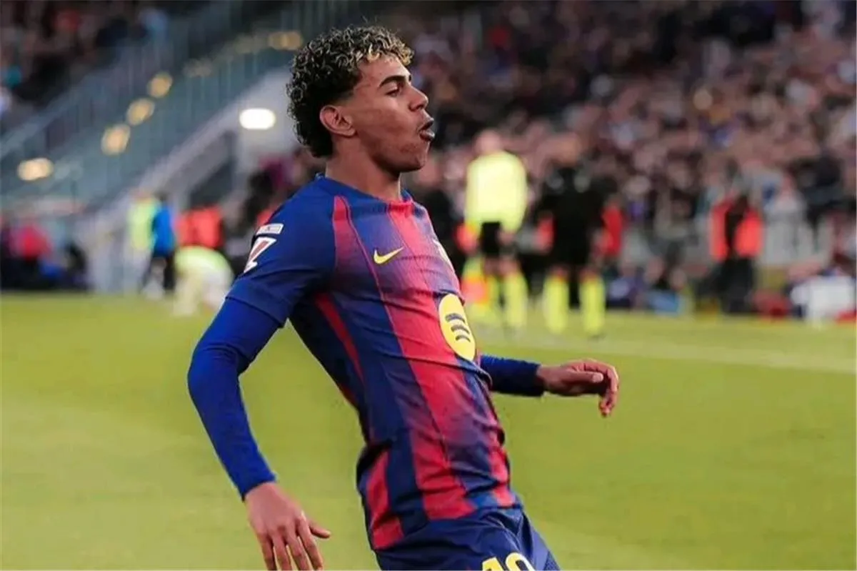 لامين يامال: أحلم بكأس العالم وأعيش حياة شاب عادي بعيداً عن الملاعب