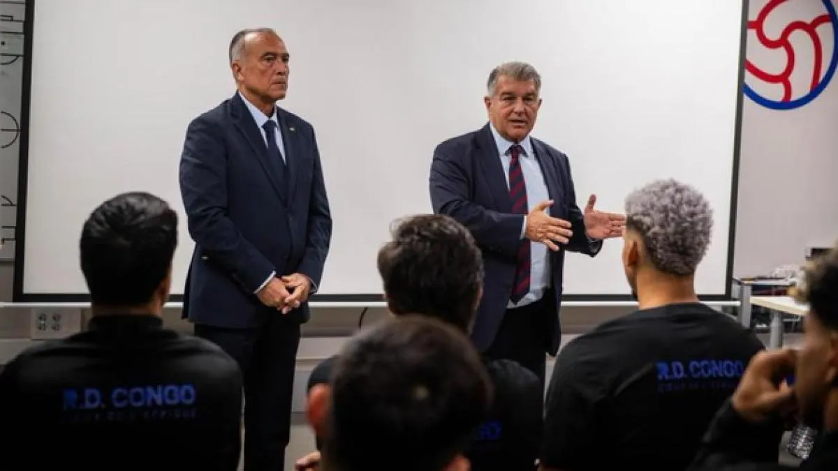 لابورتا يودع لاعبي برشلونة بكلمات مؤثرة: أنتم المهندسون الحقيقيون لنجاحنا