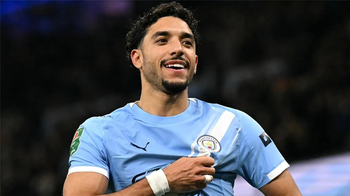 توقعات "ستاندرد": مرموش خارج تشكيلة مانشستر سيتي الأساسية أمام فولهام