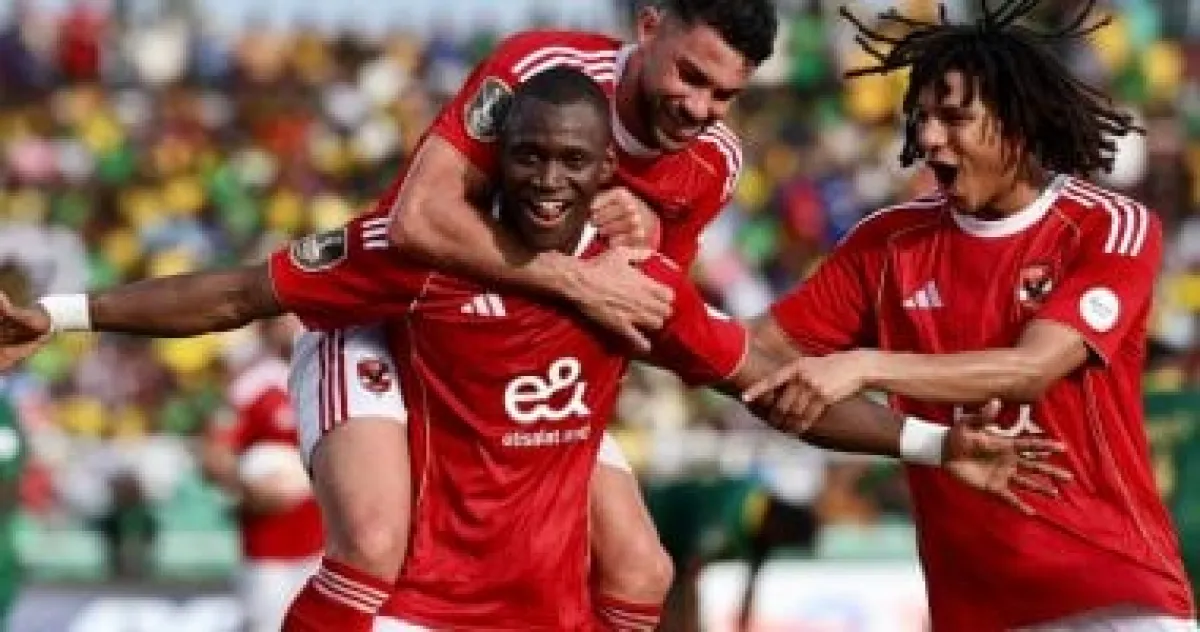 الأهلي يسعى لاستعادة الصدارة في مواجهة نارية أمام الإسماعيلي اليوم