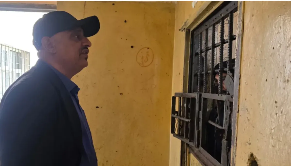 اللجنة الوطنية للتحقيق تقيّم أوضاع المعتقلين في مراكز الاحتجاز بتعز