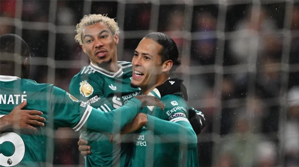 فان دايك بعد هدف التاريخ: سندرلاند فريق عنيد.. و12 مباراة لحسم مقعد الأبطال