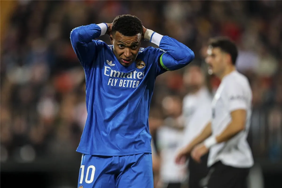 إصابة مبابي تثير القلق في مدريد قبل مواجهة ريال سوسيداد