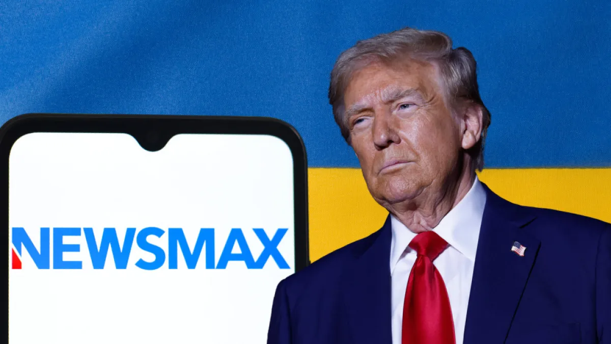 شبكة أمريكية محافظة مرتبطة بـ"ماغا" تطلق قناة في كييف وسط تساؤلات استراتيجية