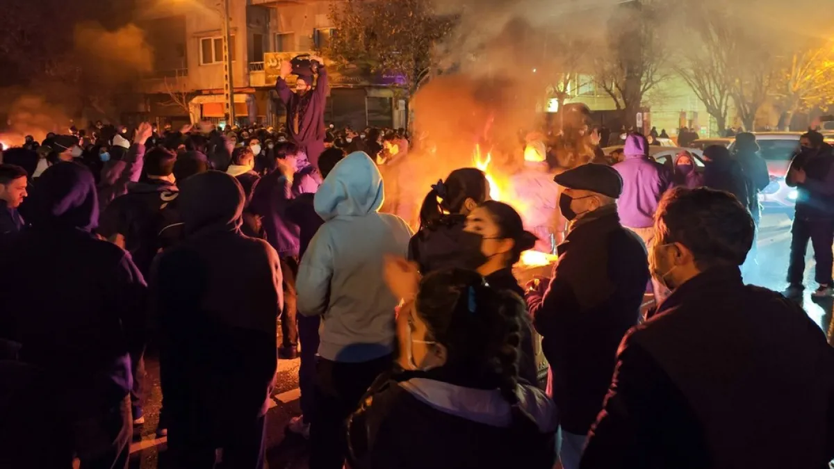 مصادر تكشف تهريب واشنطن آلاف أجهزة "ستارلينك" لإيران وسط الاضطرابات