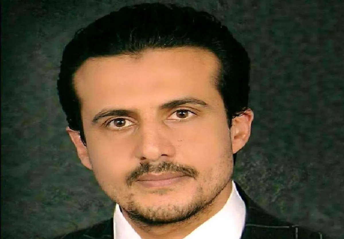 اختطاف بلا قانون ولا إنسانية.. مليشيا الحوثي تواصل احتجاز صيدلي من إب منذ ثلاثة أشهر وسط صمت قسري ومعاناة أسرية