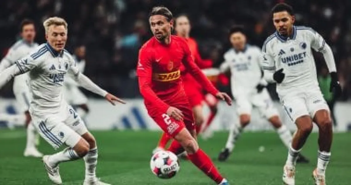 إبراهيم عادل يتابع فوز نُورشيلاند المثير على كوبنهاغن في الدوري الدنماركي