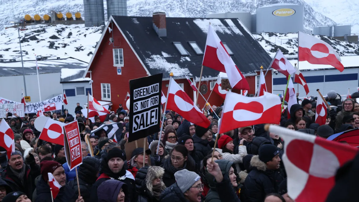 رئيسة وزراء الدنمارك: ترامب جاد بشأن ضم غرينلاند والضغوط "غير مقبولة"