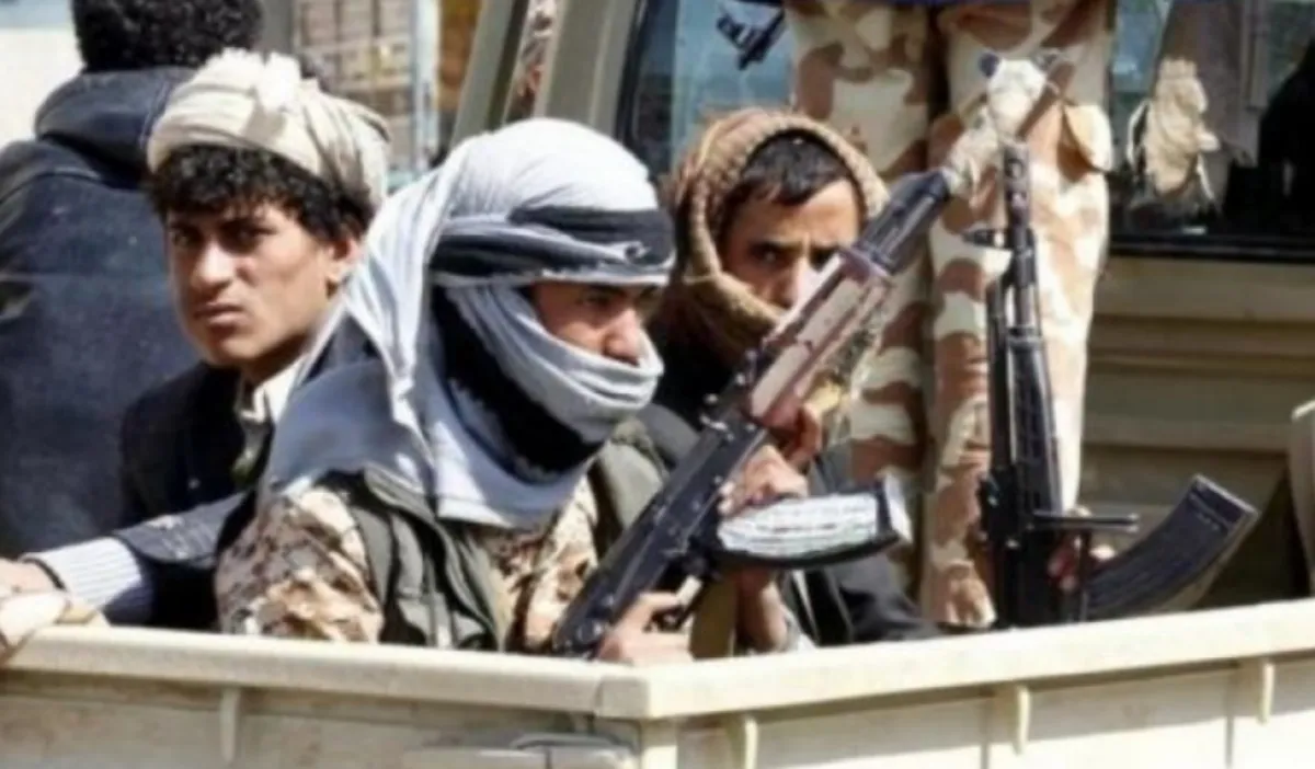 تعز.. مقتل مواطن برصاص مسلحي الحوثي وإلقاء جثته في بئر بالصلو