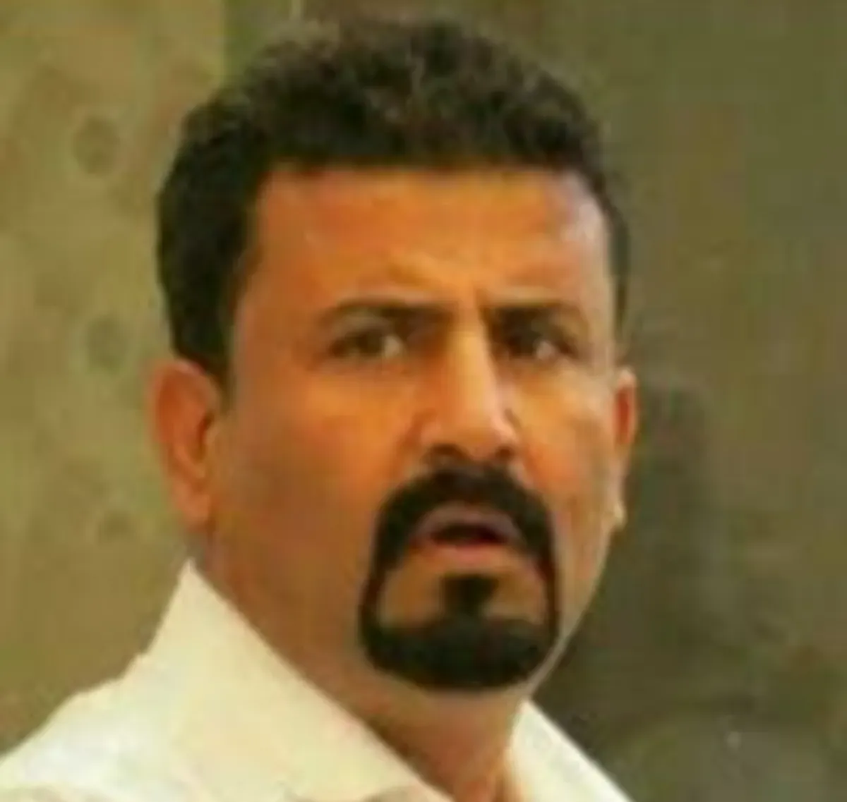 د. أحمد بن إسحاق