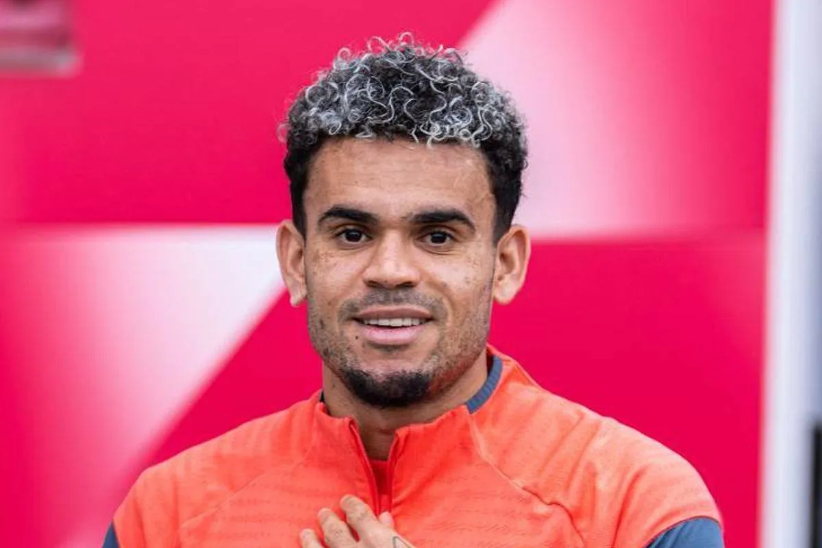 أولي هونيس يكشف: مفاوضات دياز مع بايرن ميونخ كانت صعبة والوكيل لعب دوراً كبيراً