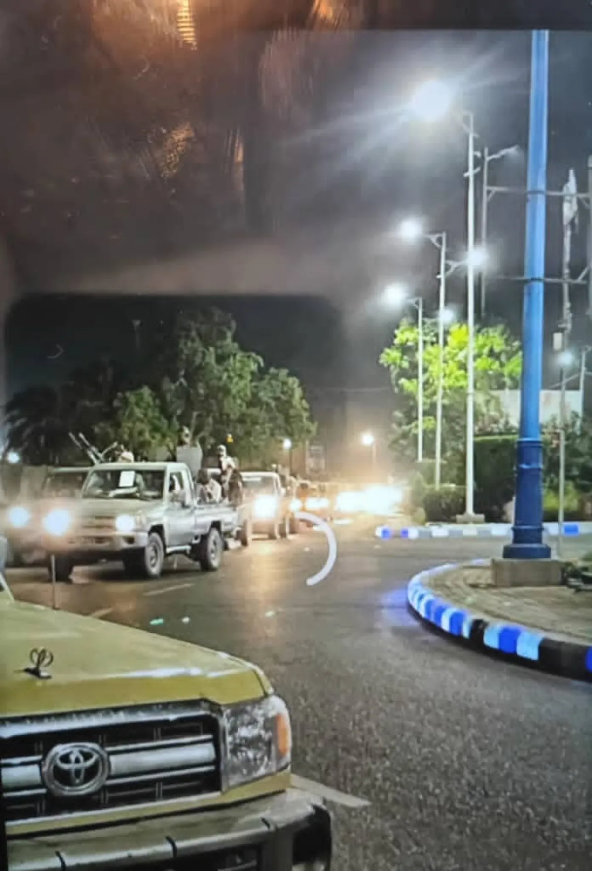 تأمين قصر معاشيق بعد وصول تعزيزات عسكرية وطرد مثيري الشغب