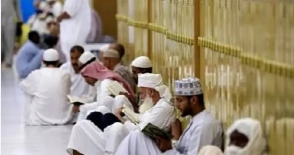 بدء تسجيل طلبات الاعتكاف في الحرمين الشريفين وتكثيف الخدمات لرمضان