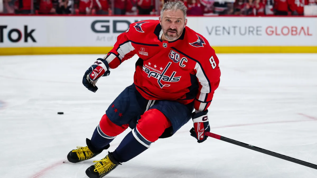 أوفيتشكين يكتنف مستقبله مع "كابيتالز" بالغموض: "سنرى"