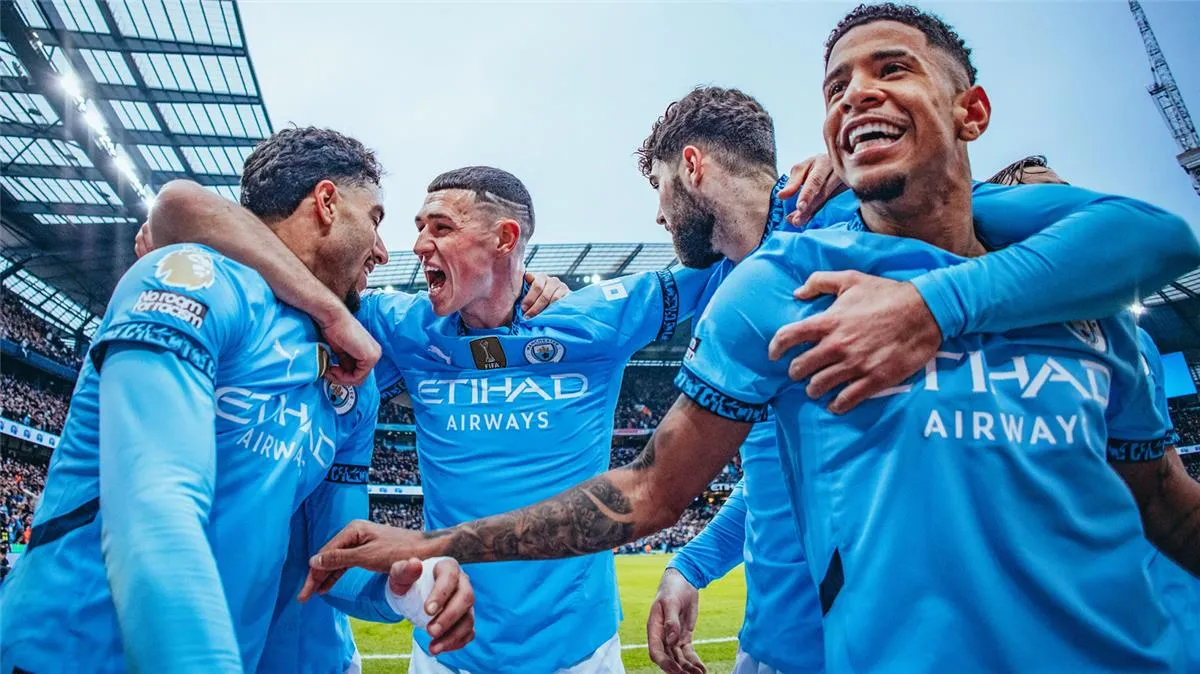 جوارديولا يكشف سر مفاجأة التشكيل أمام نيوكاسل: لماذا بدأ مرموش بدلاً من فودين؟