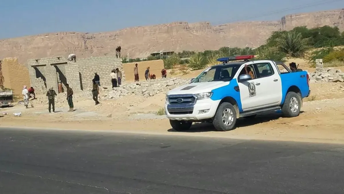 ضبط معمل متكامل لتصنيع "الشبو" والقبض على سبعة متورطين في سيئون