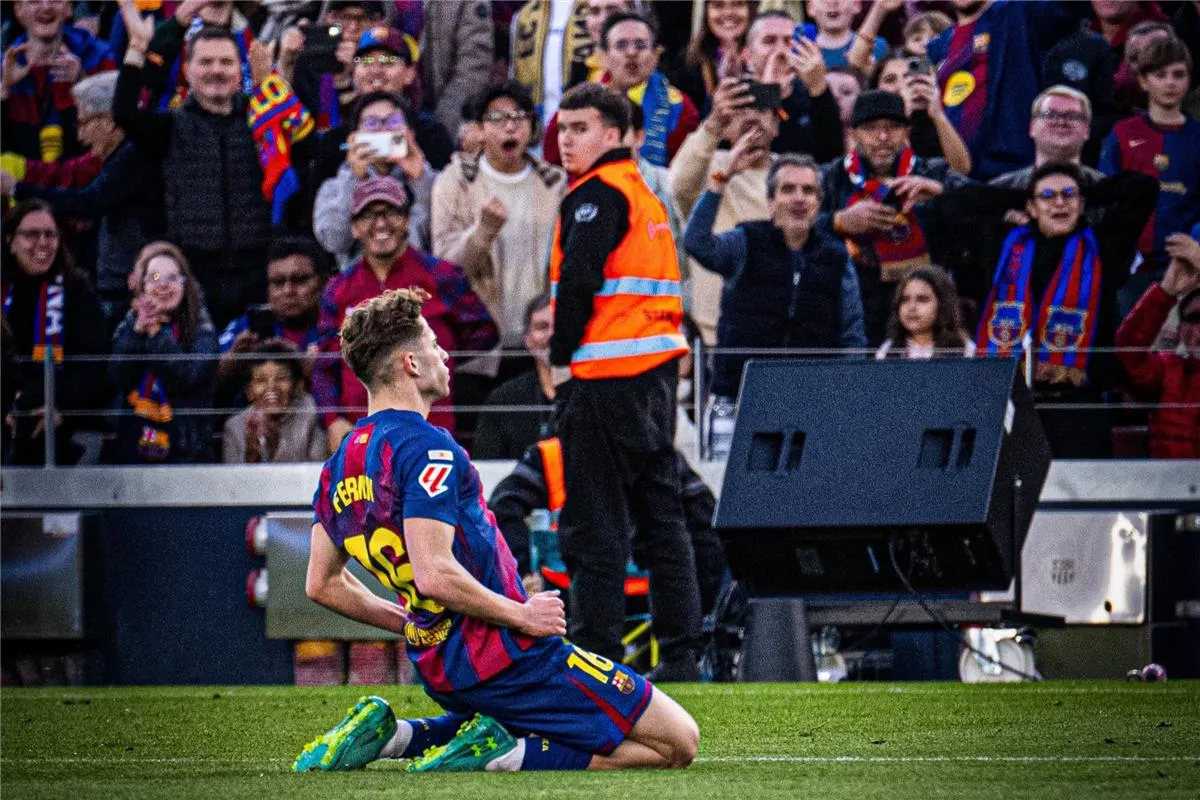 فيرمين لوبيز يكشف سر صاروخية مرمى ليفانتي: تدريب منذ الصغر وتجاوز التسرع