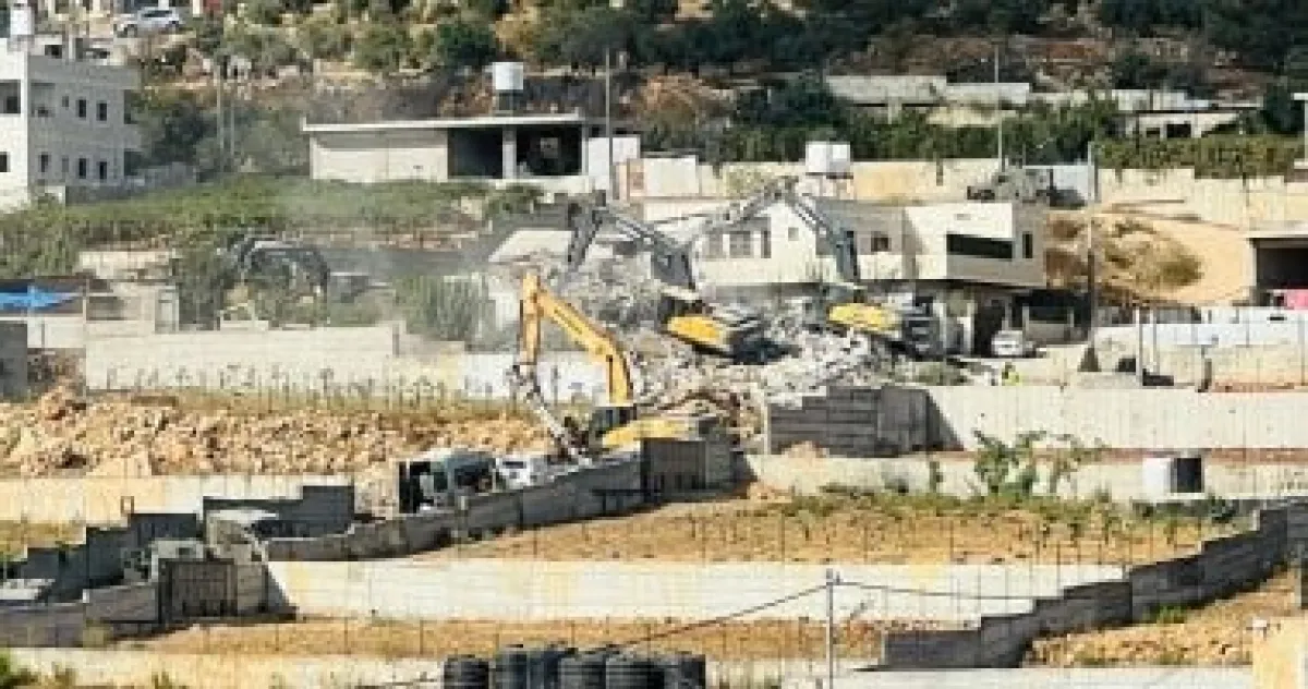 إسرائيل تقر هدم منزل فلسطيني في الخضر وتصعيد عمليات التفتيش بالضفة