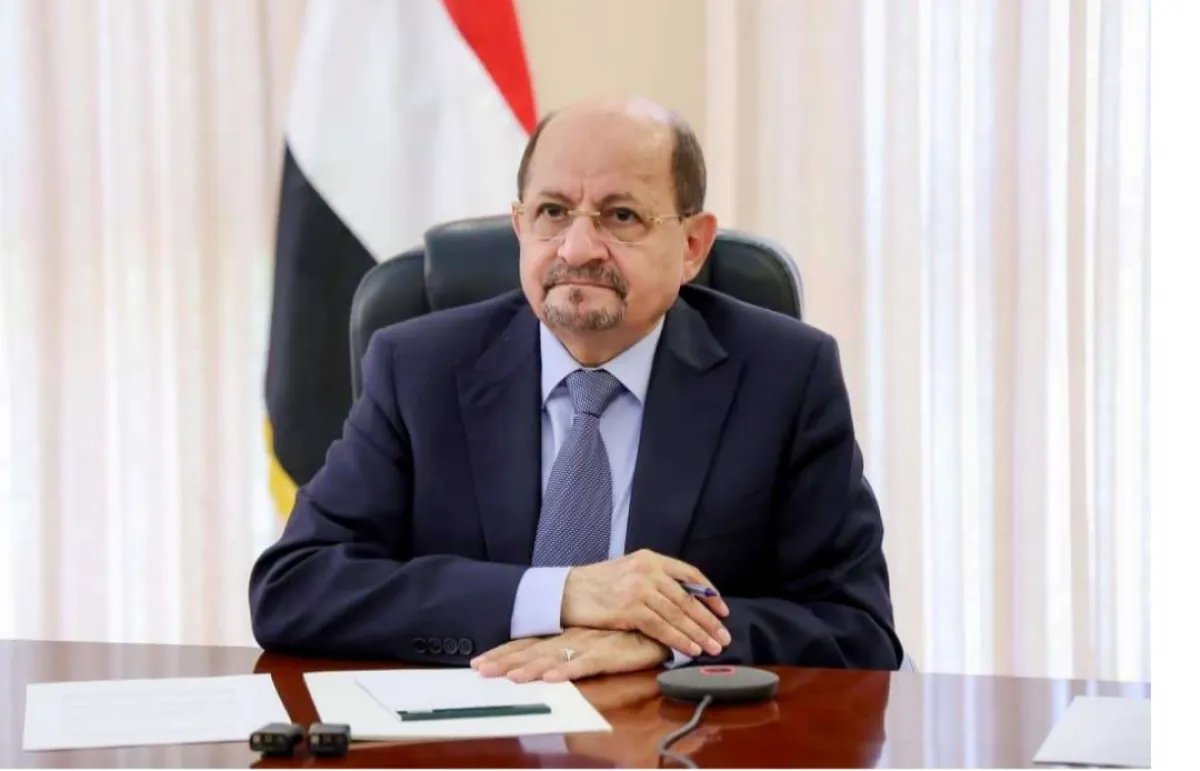 رئاسة الوزراء تمنع تكليف القيادات العليا دون موافقة الزنداني